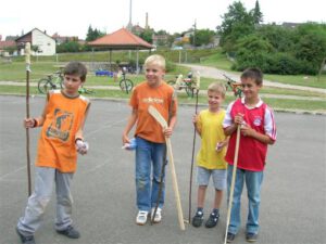 2006-08-03 Ferienprogramm Papier und Holz