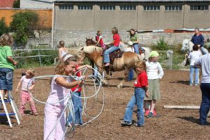 2006-08-04 Ferienprogramm Pferde (08)