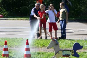 2006-09-09 Ferienprogramm Feuerwehr (05)