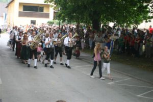 2008-07-06 135 Jahre FFW und 10 Jahre Herzog von Franken (08)