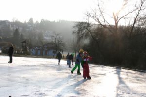 2017-01-22 14.49.32 Eislaufen an der Wern