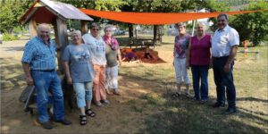 2018-07-24 Sonnensegel an der Grundschule vom Backhaus-Team