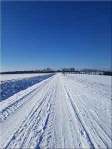 2021-02-12 12.47.57 Winterwanderung auf dem Hoehenweg