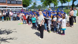 2025-05-09 14.20.51 Einweihung Pausenhof in der Grundschule