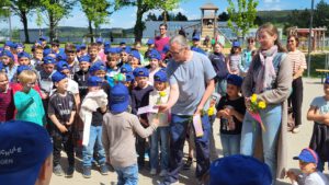 2025-05-09 14.29.37 Einweihung Pausenhof in der Grundschule