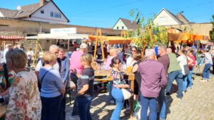 2025-05-10 15.59.16 Genussmarkt im Schafhof