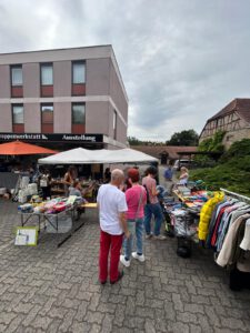 2025-07-06 Dorfflohmarkt_53