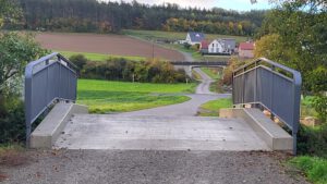 2025-10-21 08.40.15 Brueckengelaender Neue Wern 2025-10-21 08.40.15 Brueckengelaender Neue Wern