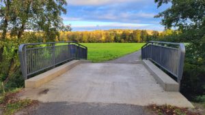 2025-10-21 08.41.04 Brueckengelaender Neue Wern 2025-10-21 08.41.04 Brueckengelaender Neue Wern