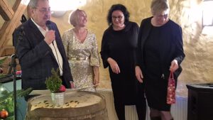 2025-12-13 18.52.47 Weihnachtsfeier