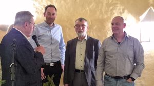 2025-12-13 19.05.57 Weihnachtsfeier