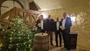 2025-12-13 21.20.01 Weihnachtsfeier